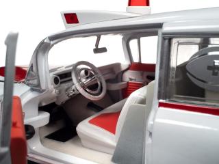 Cadillac Eldorado Ambulance 1959, white & red Auto World 1:18